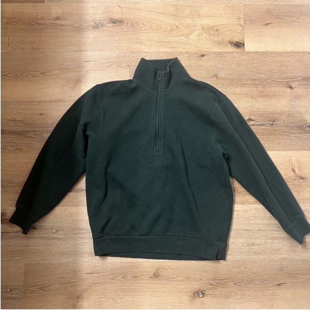 •Lululemon Half Zip